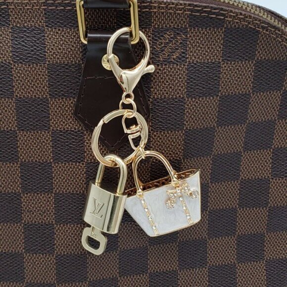 Authentic Louis Vuitton Lock & Key with unbranded Bagcharm, Keycharm, Keychain - Picture 2 of 7
